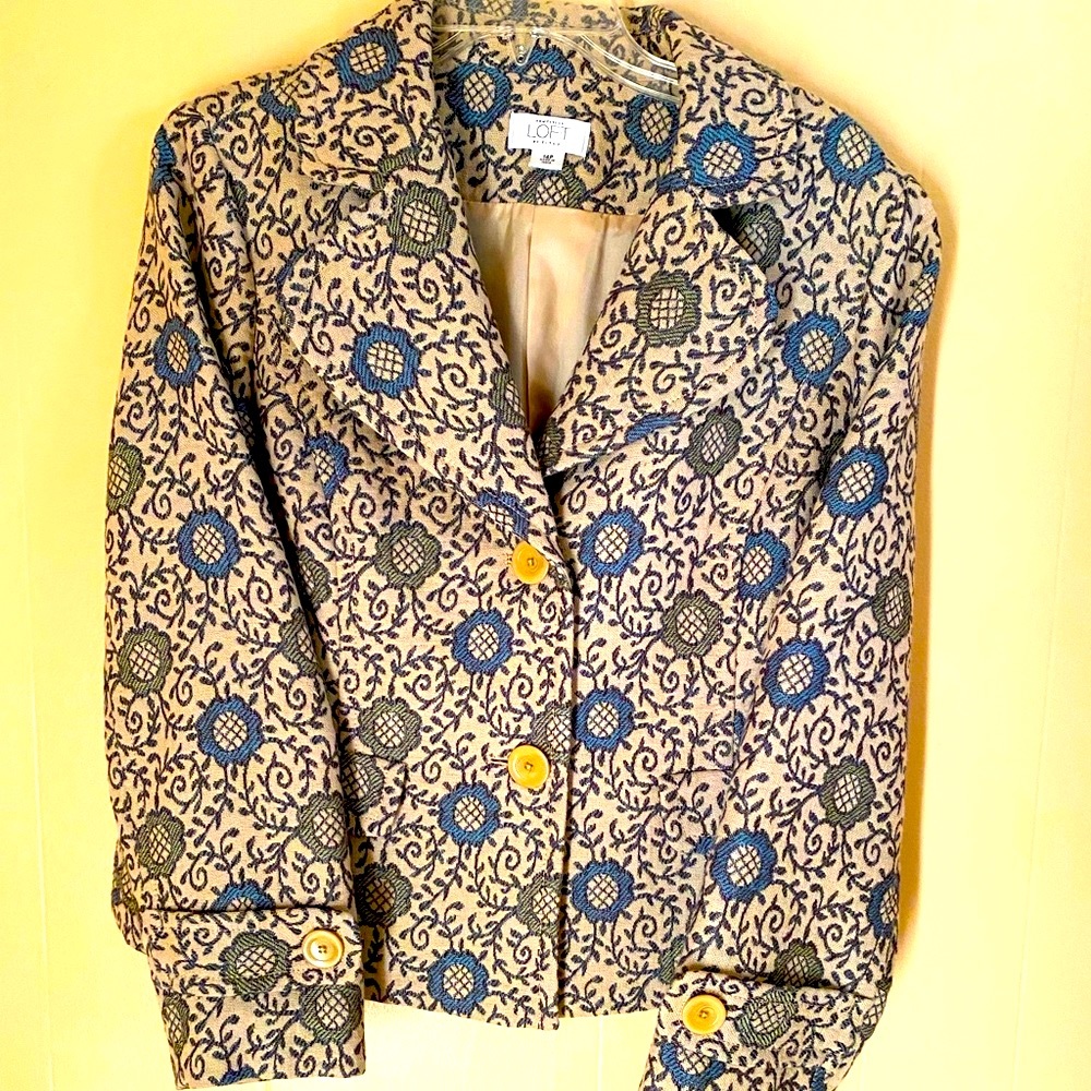 Ann Taylor LOFT PETITES Blazer. UNIQUE DESIGN; fully lined